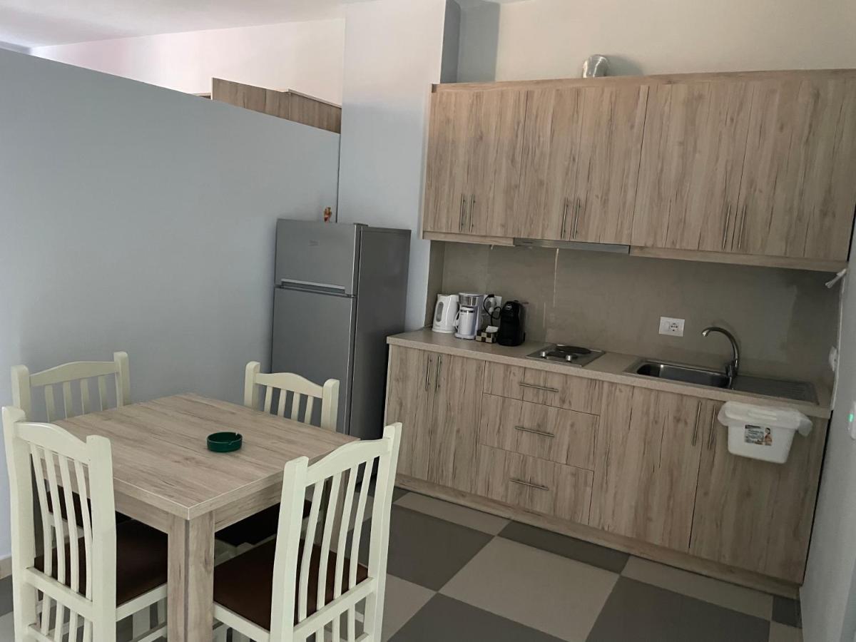 Vitamin Sea Sarande Exterior photo