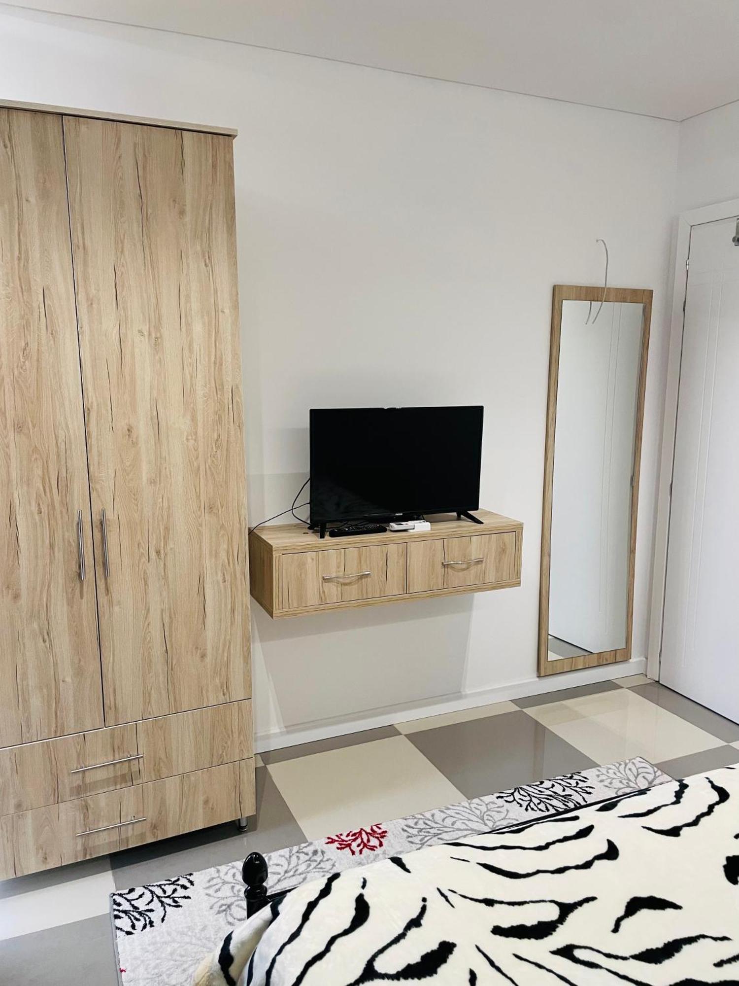 Vitamin Sea Sarande Exterior photo