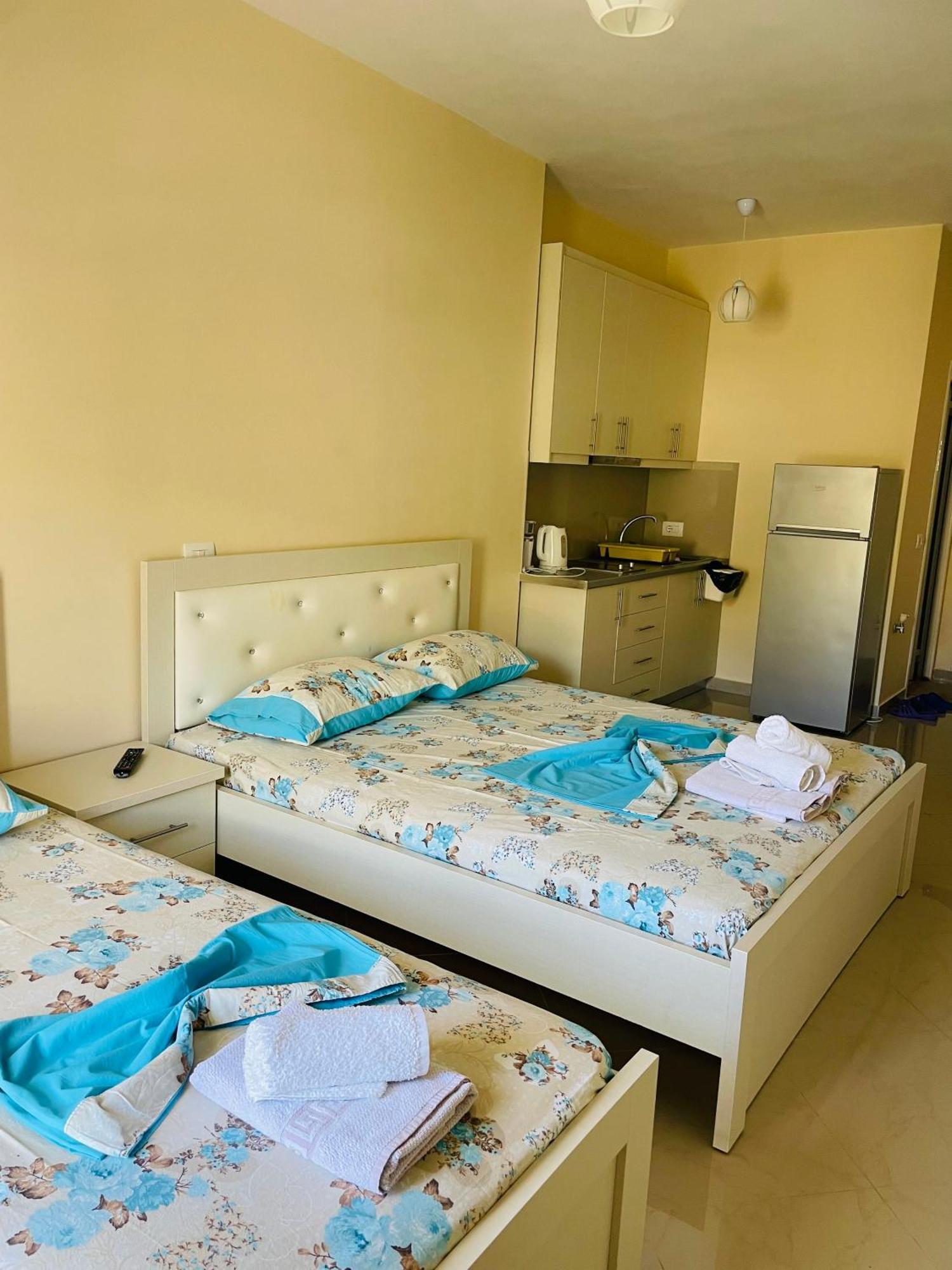 Vitamin Sea Sarande Exterior photo